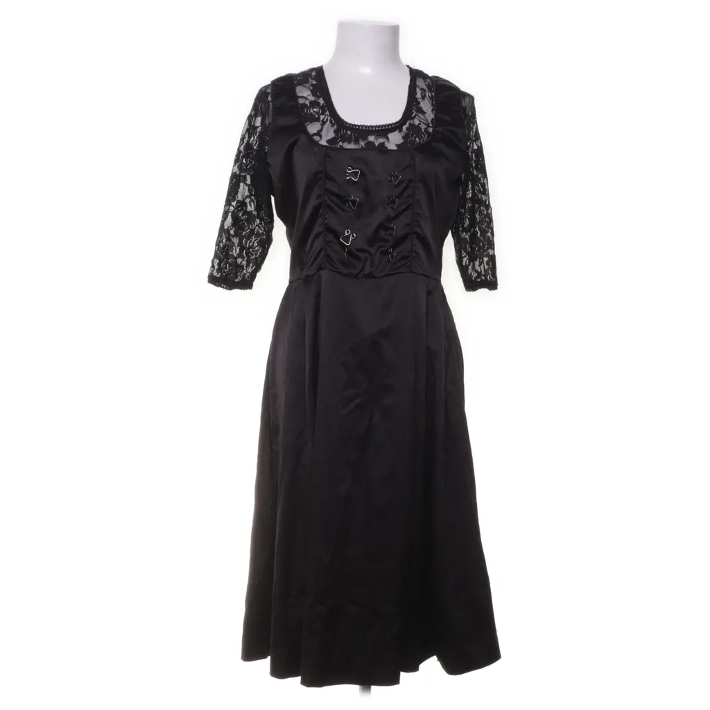 Image of EMP Jurk (Preloved)
