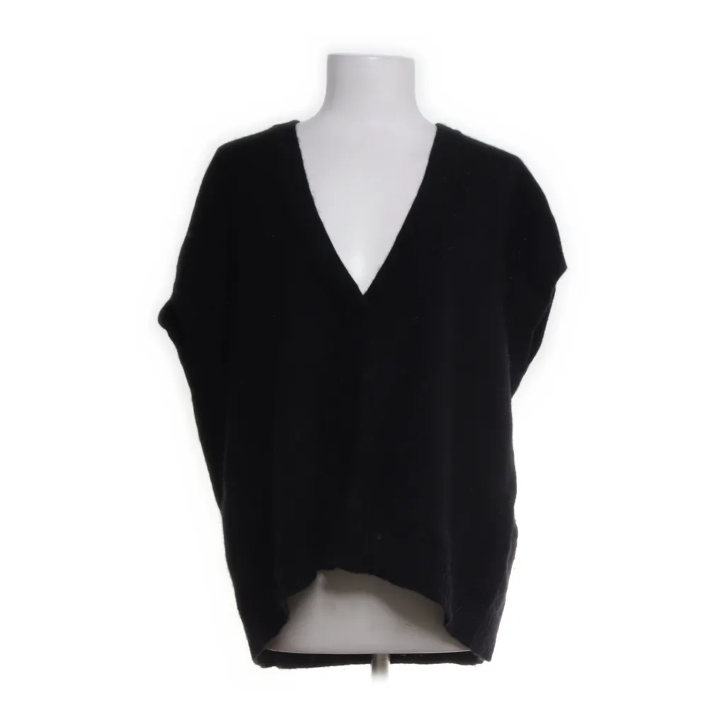 Image of Lisa Yang Spencer (Preloved)