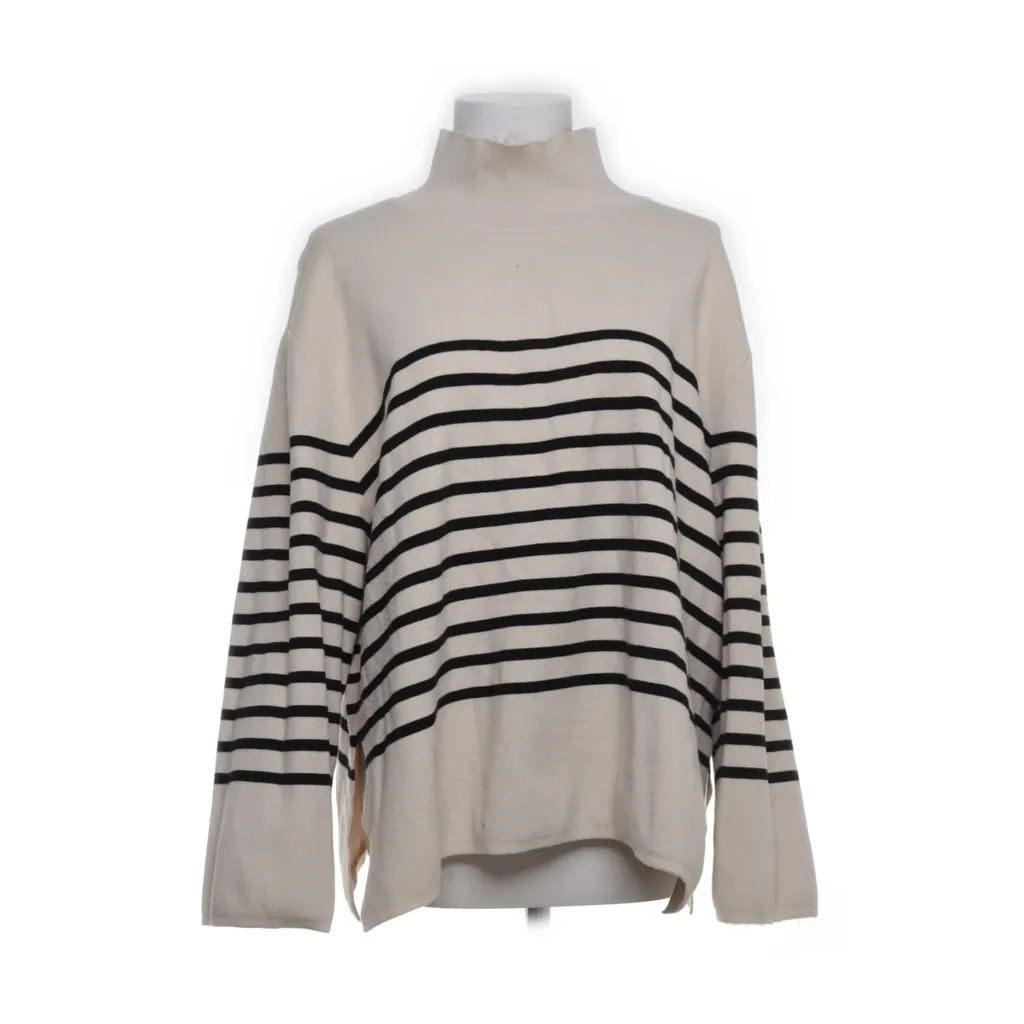 Image of H&M Modern Classic Coltrui (Preloved)