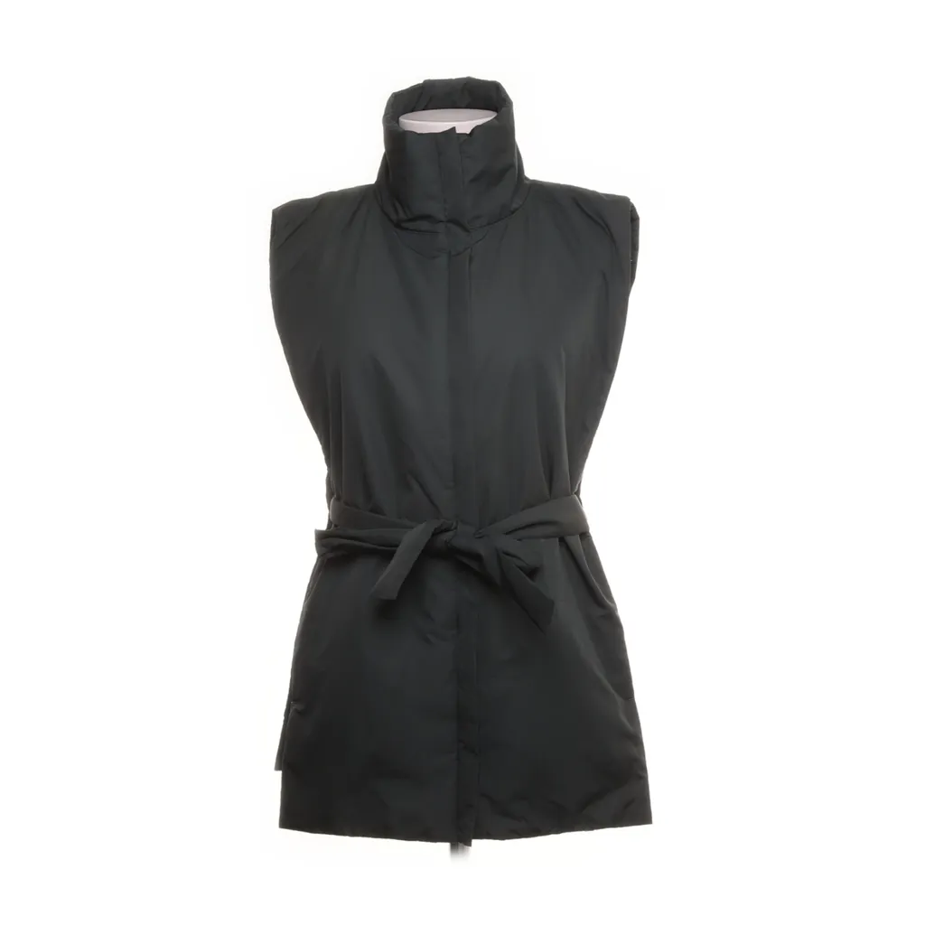 Image of COS Outdoor vest (Preloved)
