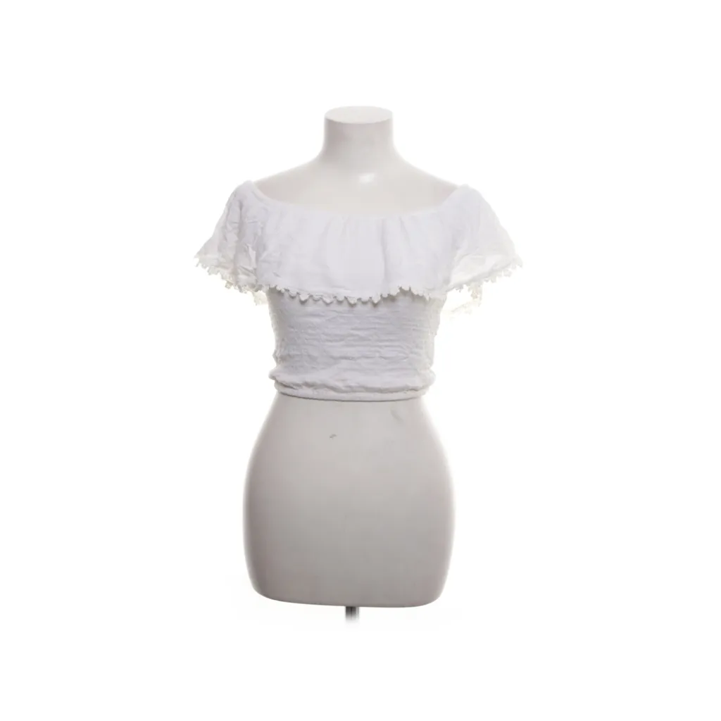 Image of Superdry Crop top (Preloved)