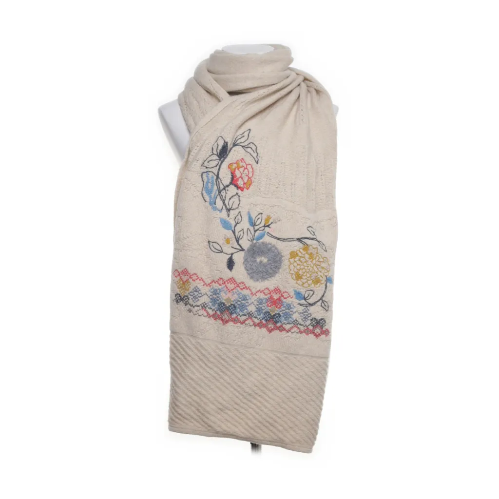 Image of Ivko Woman Sjaal (Preloved)