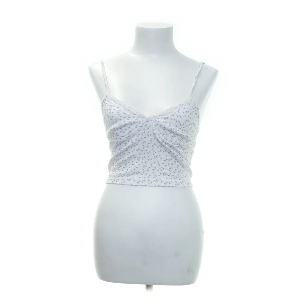 Image of Subdued Crop top (Preloved)