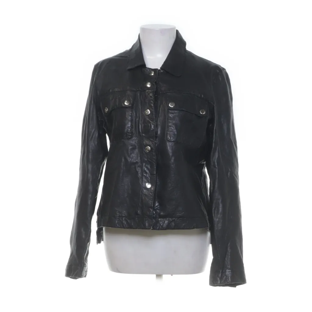 Image of Be Edgy Leren jack (Preloved)