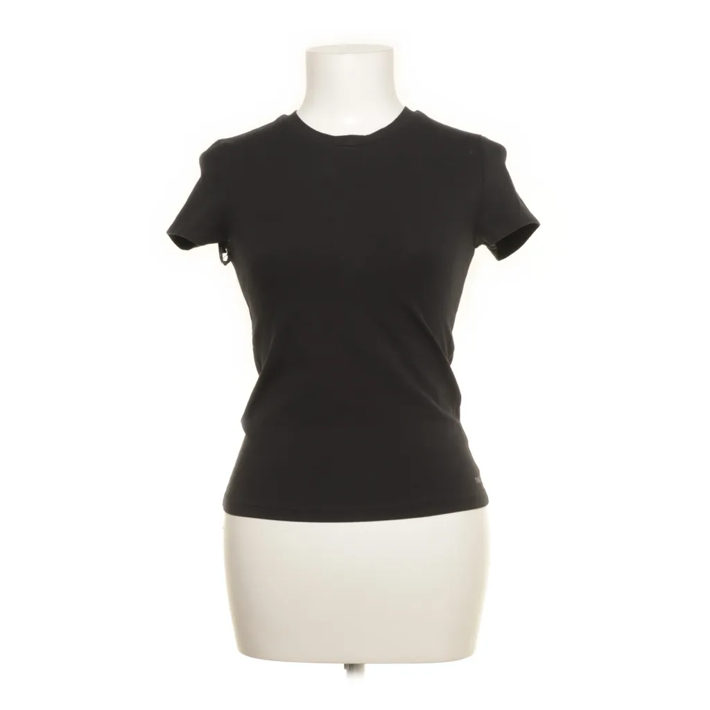 Image of TNA T-shirt (Preloved)