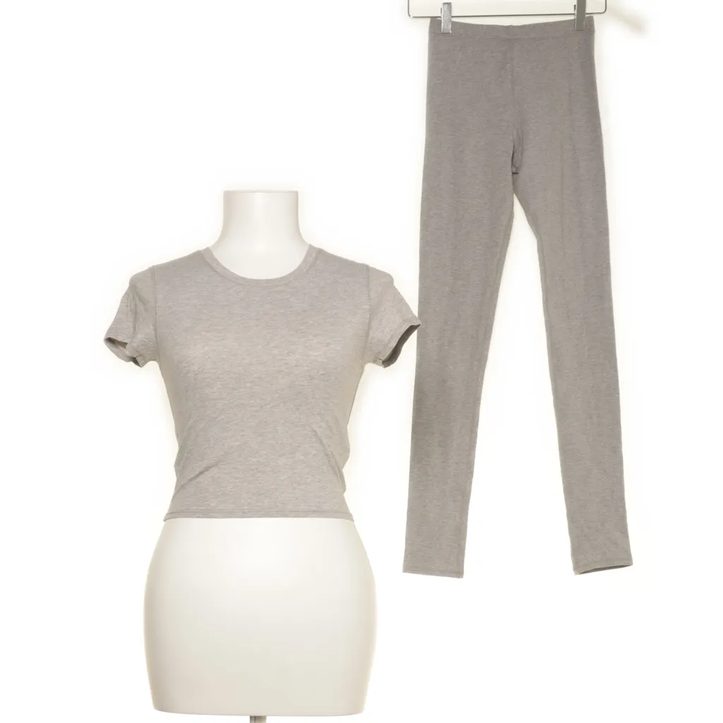 Image of Organic Basics Set (Preloved)