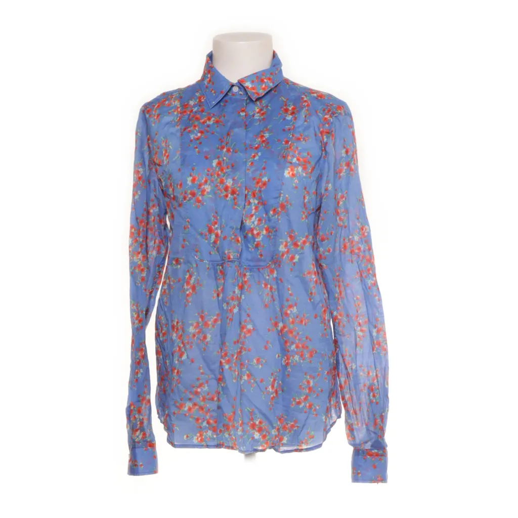 Image of Peak Performance Shirt (Preloved)
