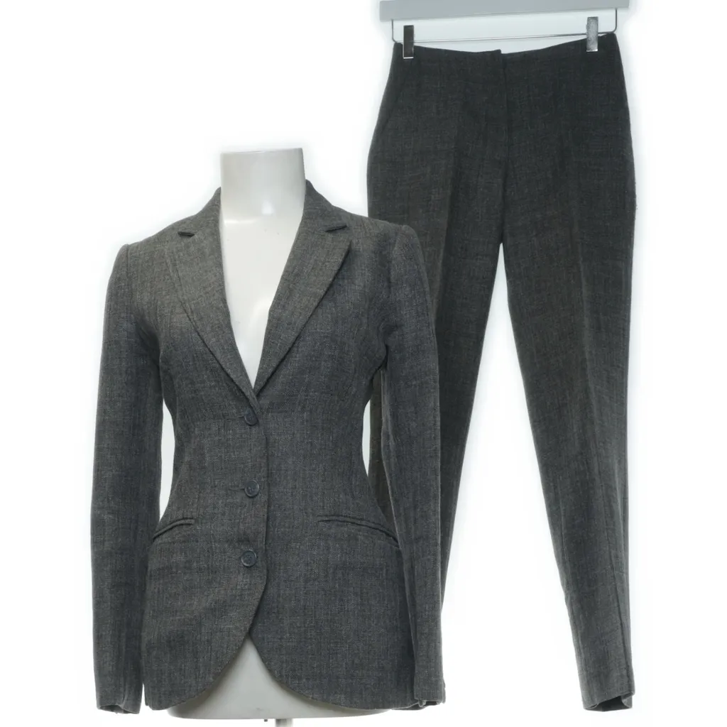Image of Hennes Collection by H&M Pak (Preloved)