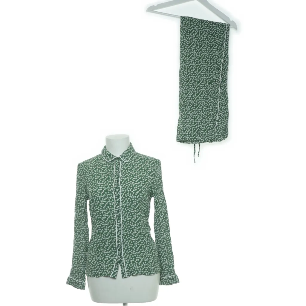 Image of Minimum Set (Preloved)