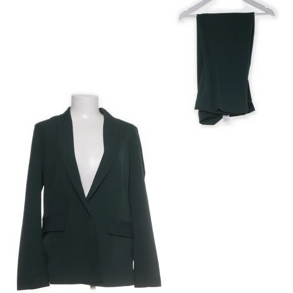 Image of Kiomi Pak (Preloved)
