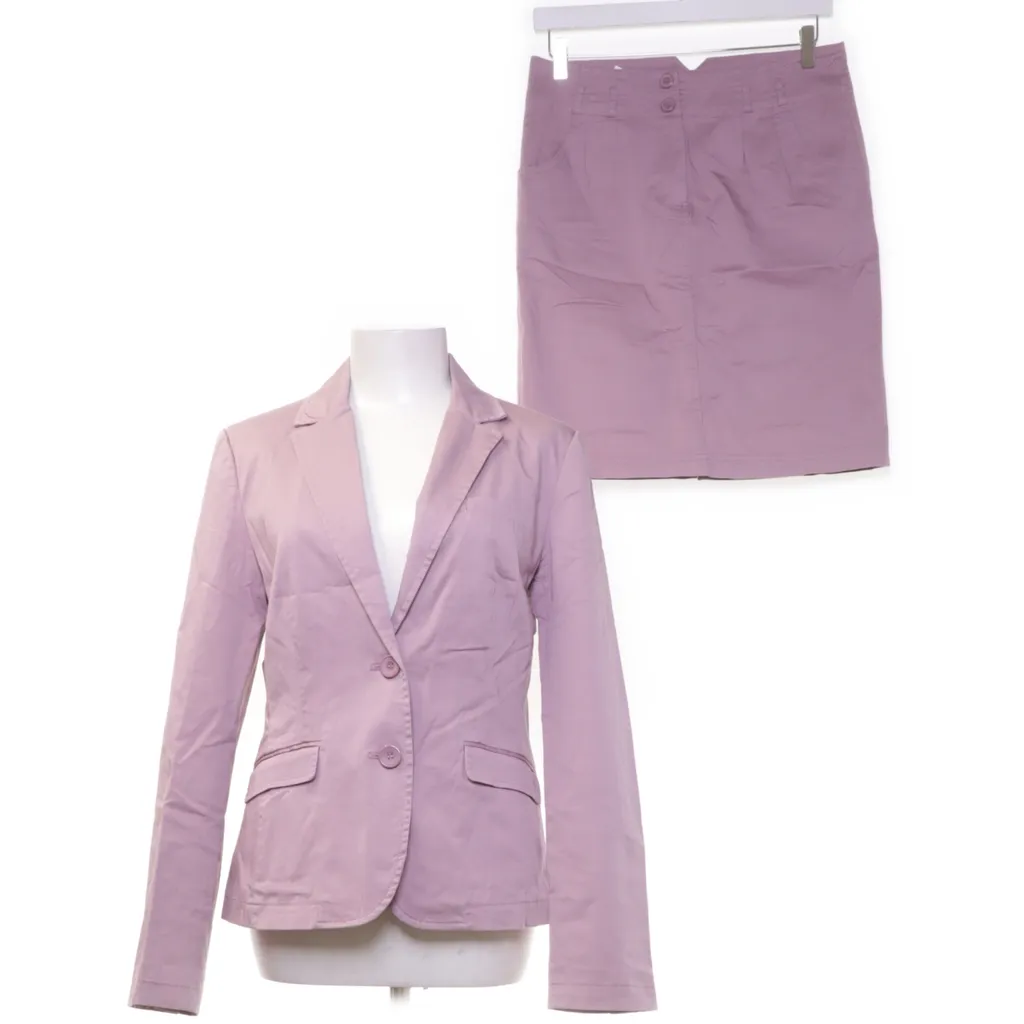 Image of Anne L Mantelpak (Preloved)