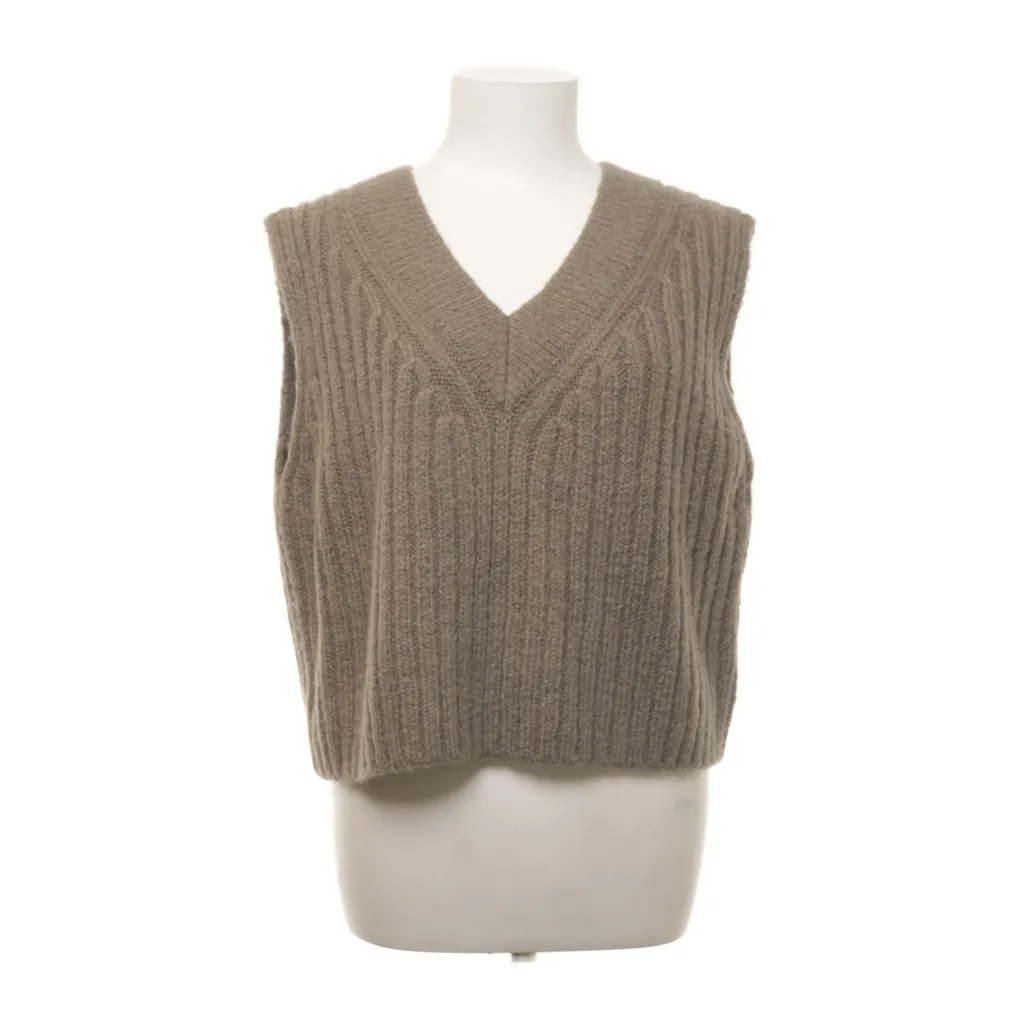 Image of H&M Trend Spencer (Preloved)