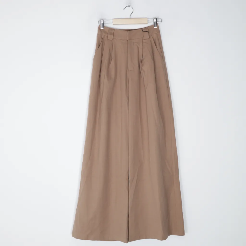 Image of Dissh Kostuumbroek (Preloved)