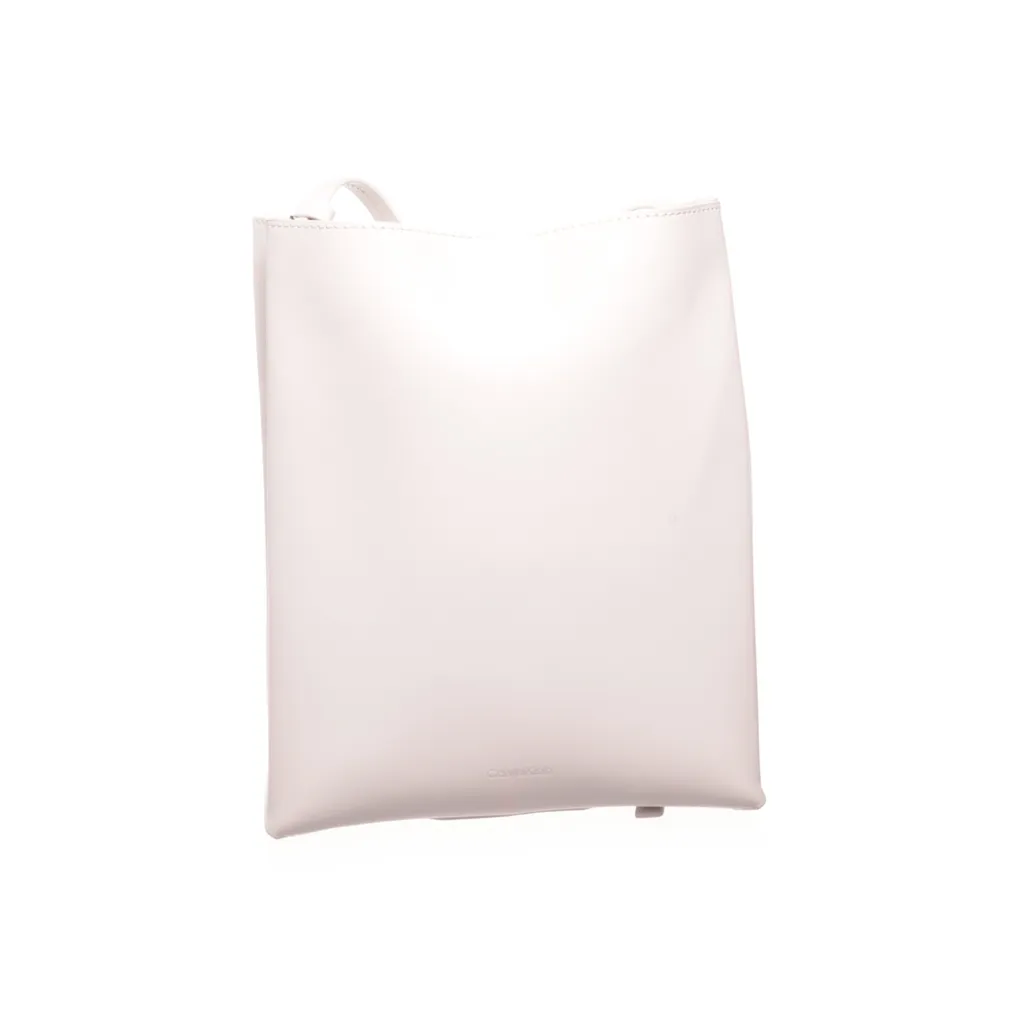 Calvin Klein - Umhängetasche - Damen - Weiß