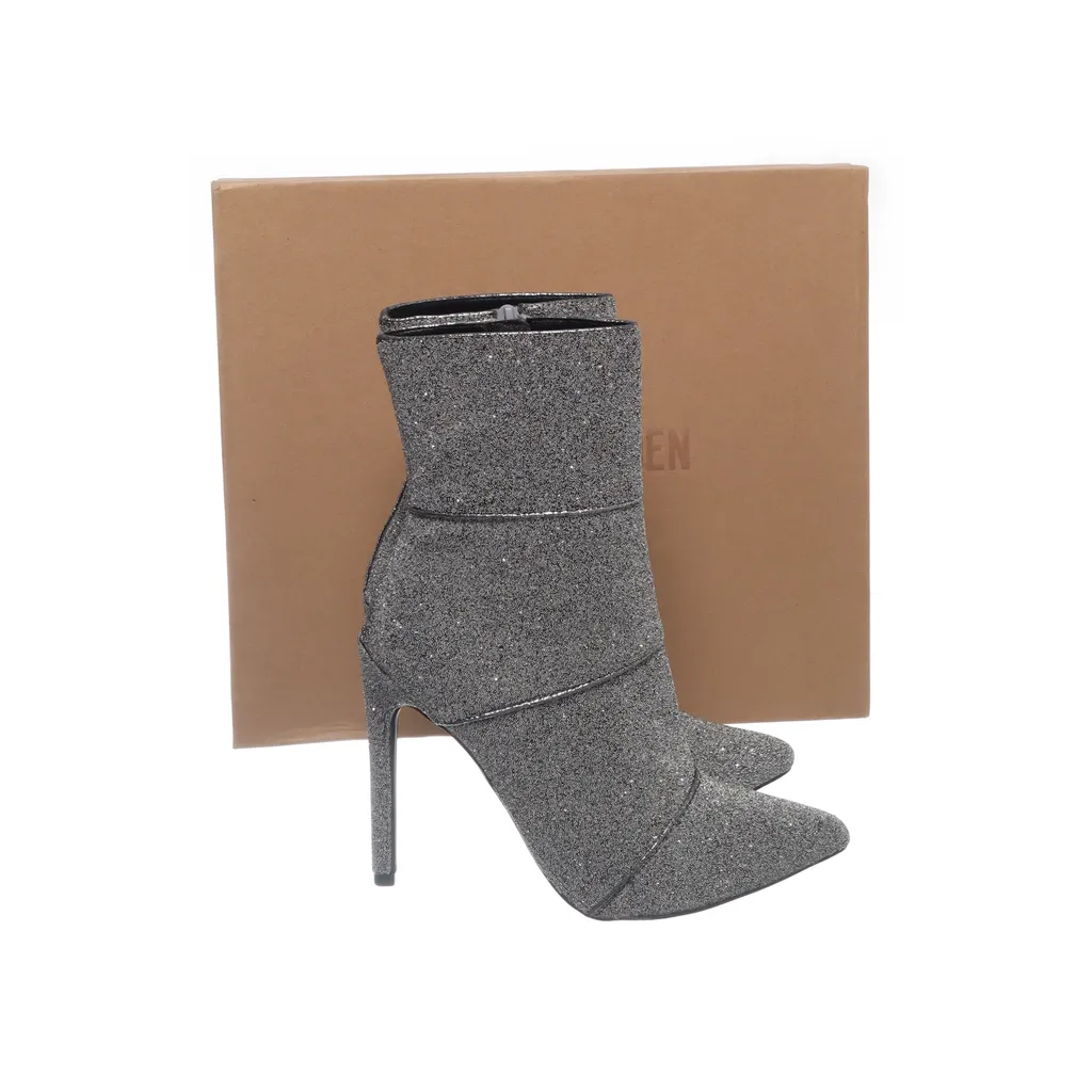 Steve Madden - Stiefeletten - Damen - Größe: 36/37 - Grau