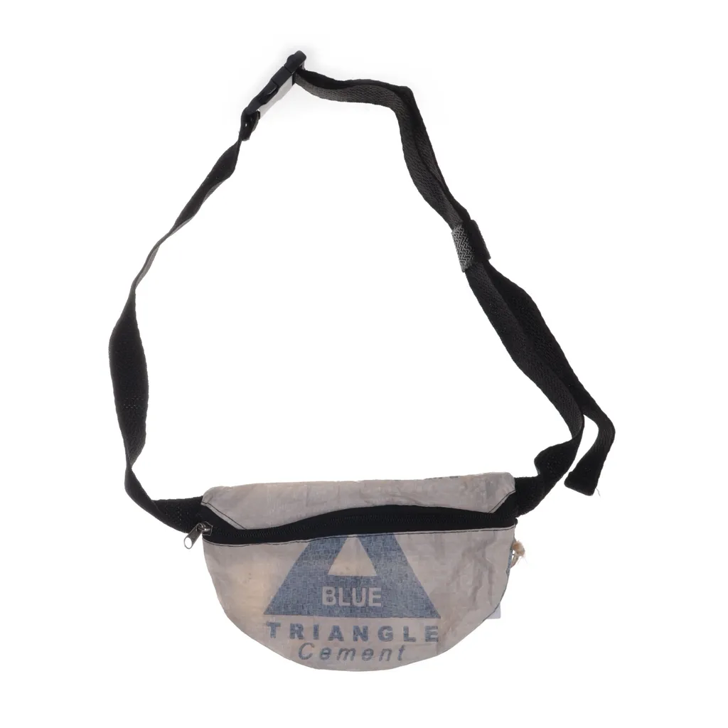 Nyuzi BLACKWHITH - Gürteltasche - Beige