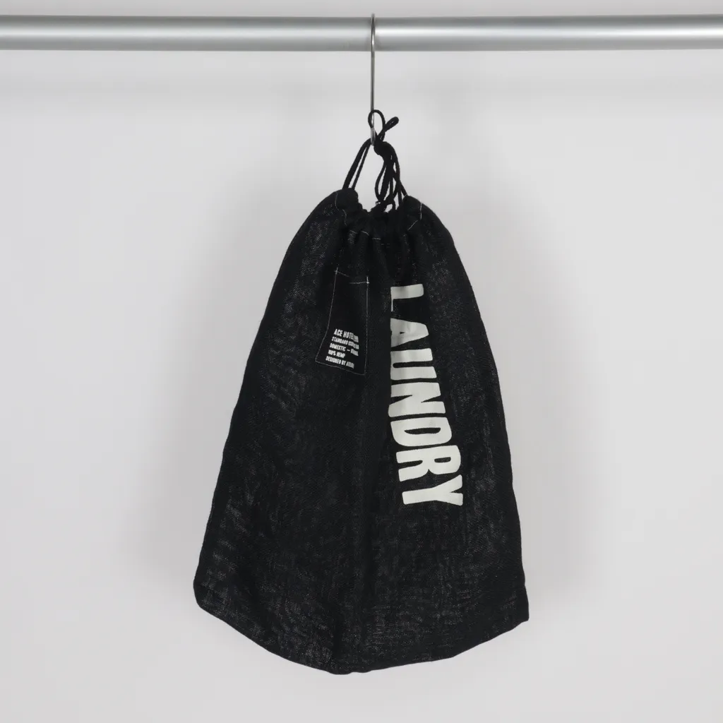Laundry - Wäschekorb - Schwarz
