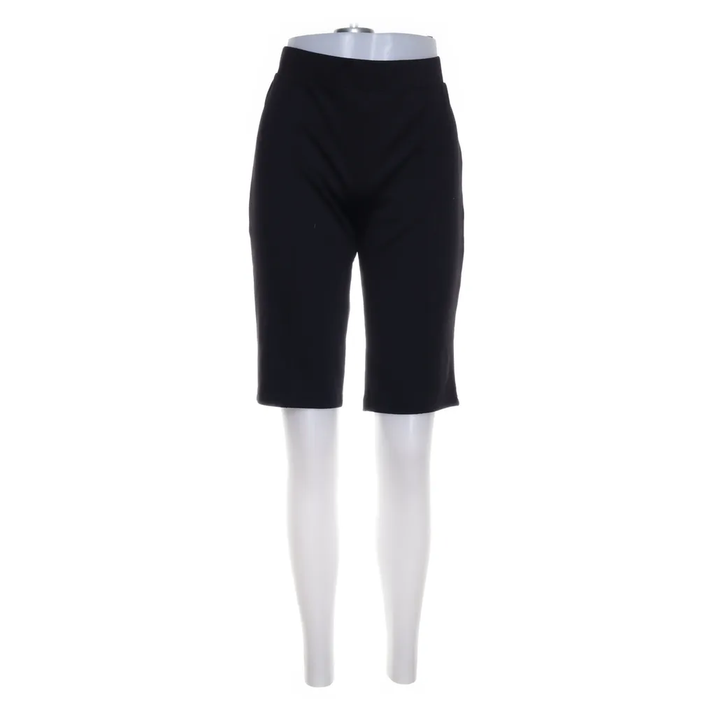 BPC Bonprix Collection - Shorts - Damen - Größe: 40/42 - Schwarz