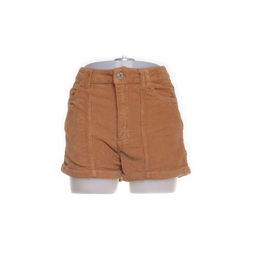 Bershka - Shorts - Damen - Größe: 38 - Braun