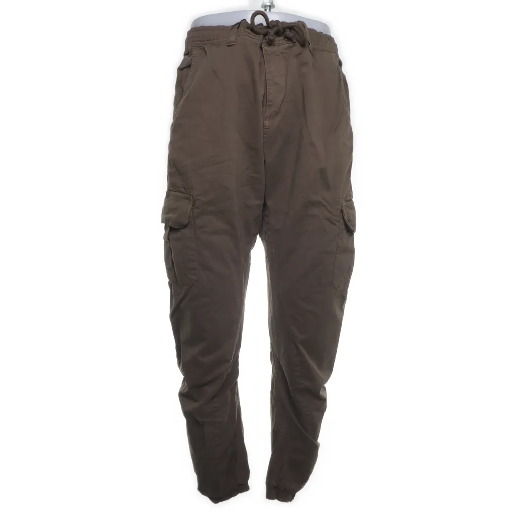 Urban Outfitters - Cargohose - Herren - Größe: XL - Braun
