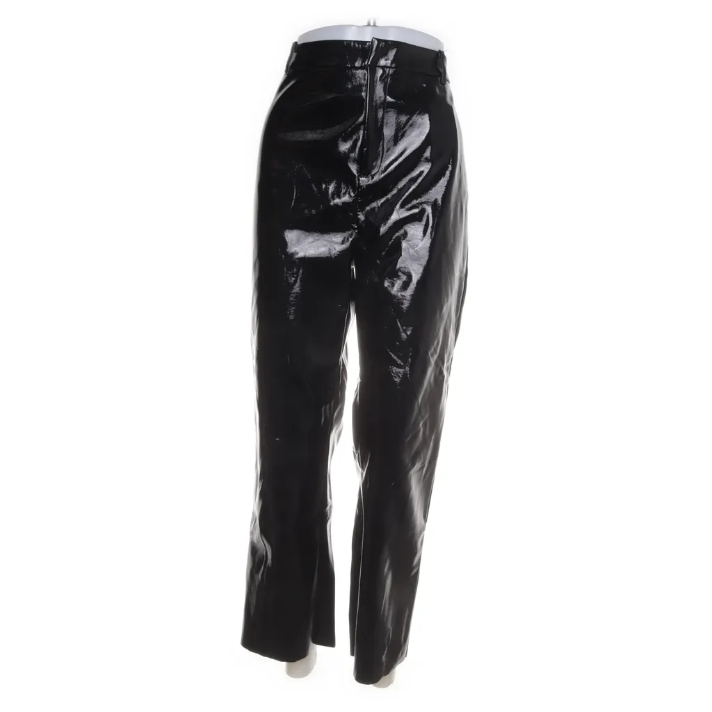 Gina Tricot - Lackhose - Damen - Größe: 40 - Schwarz