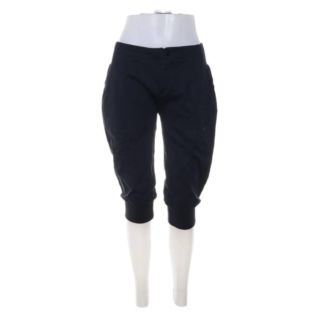 Nike Sportswear - Dreiviertelhose - Damen - Größe: M - Schwarz
