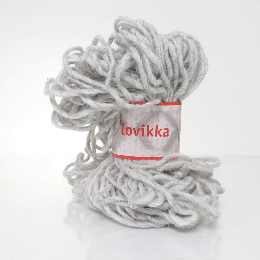 Lovikka - Garn - Grau