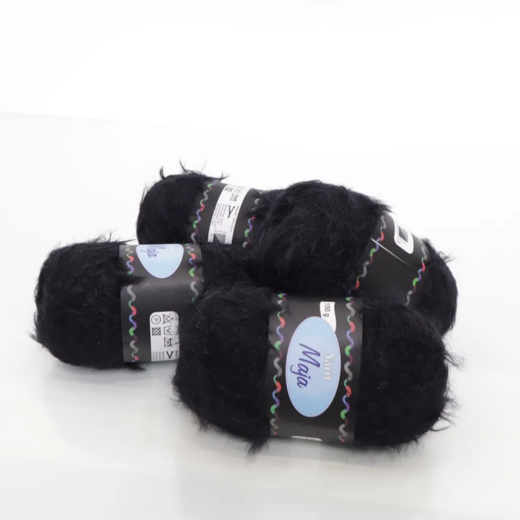 Yarn - Garn - Schwarz