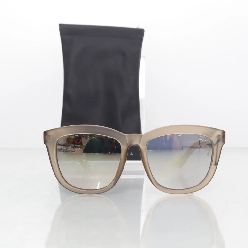 Quay - Sonnenbrille - Braun