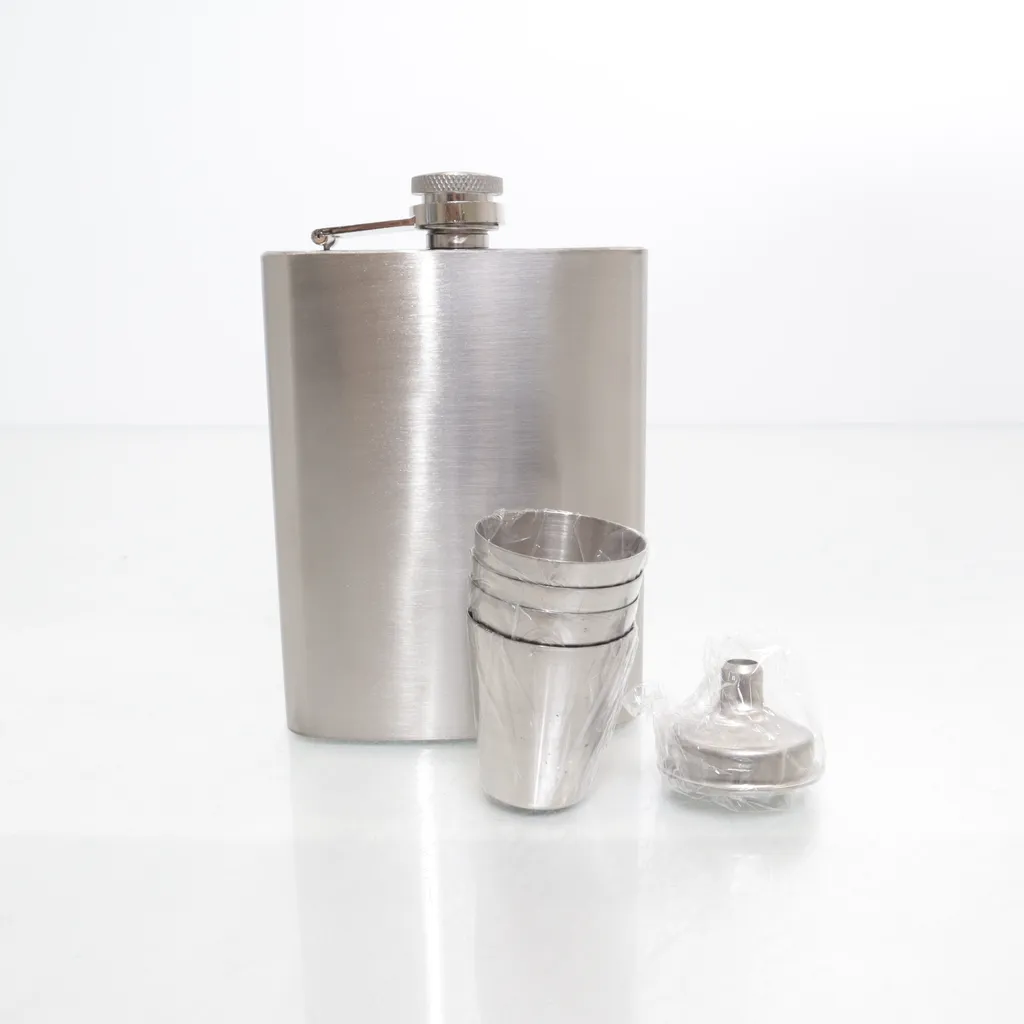 Clas Ohlson - Flachmann - Grau