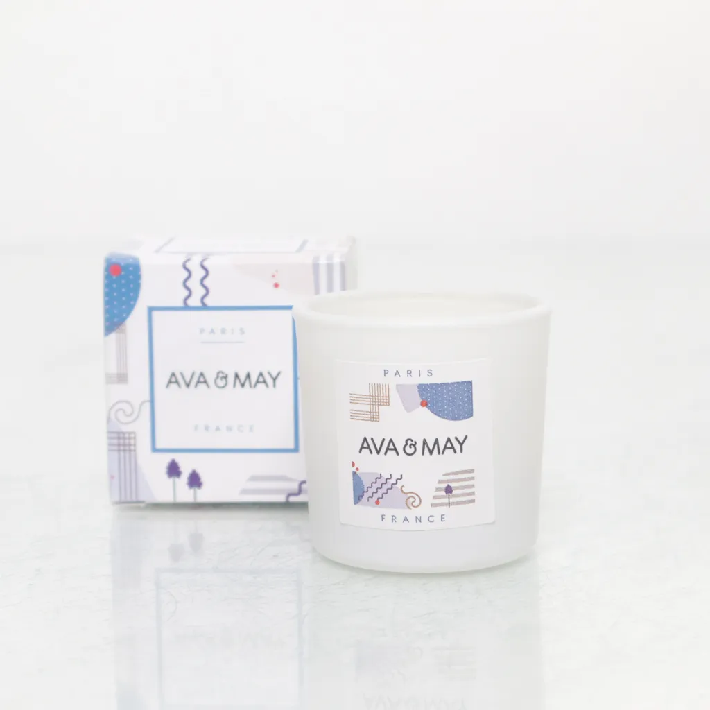 Ava & May - Duftkerze - Weiß