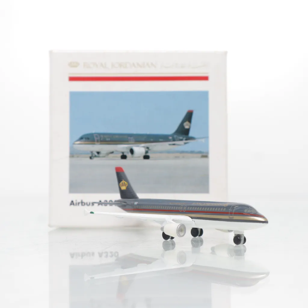 Herpa Wings - Modellflugzeug - Grau
