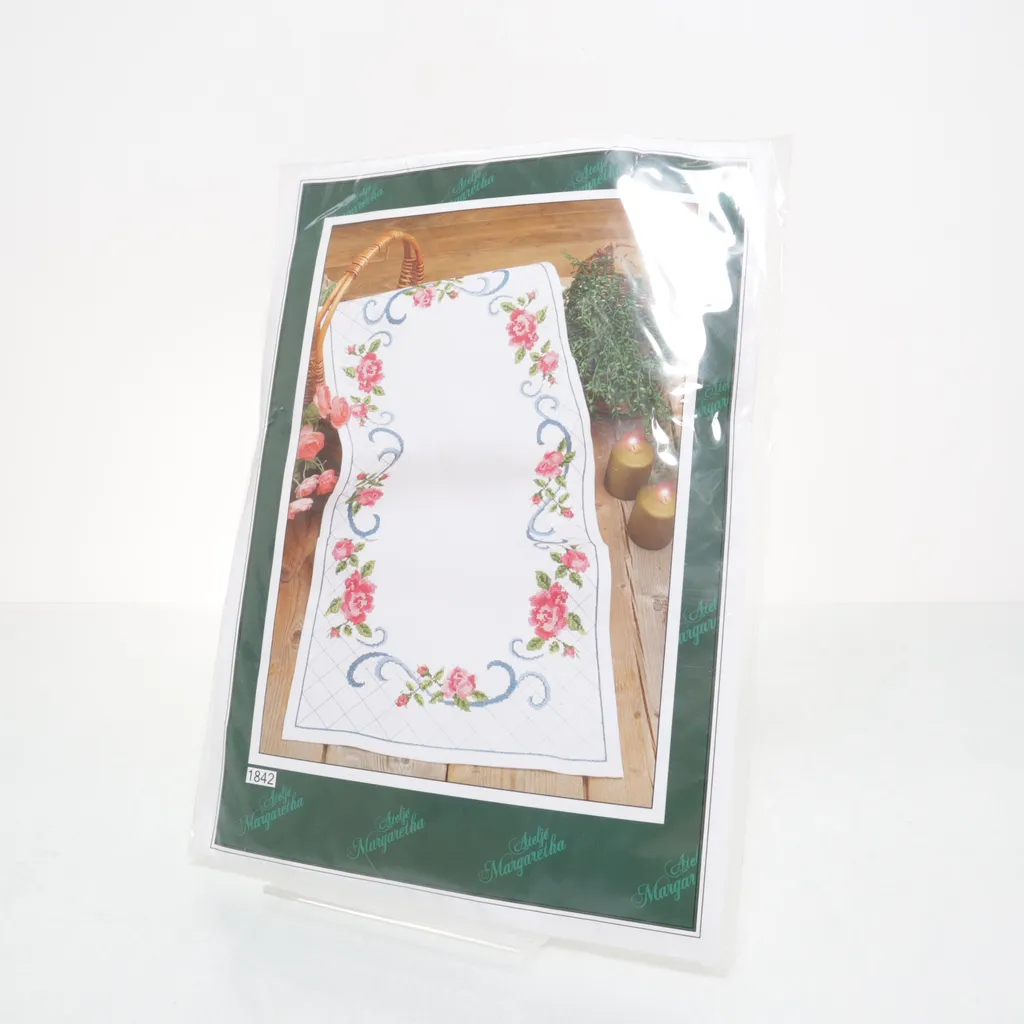 Ateljé Margareta - Stickmuster - Weiß