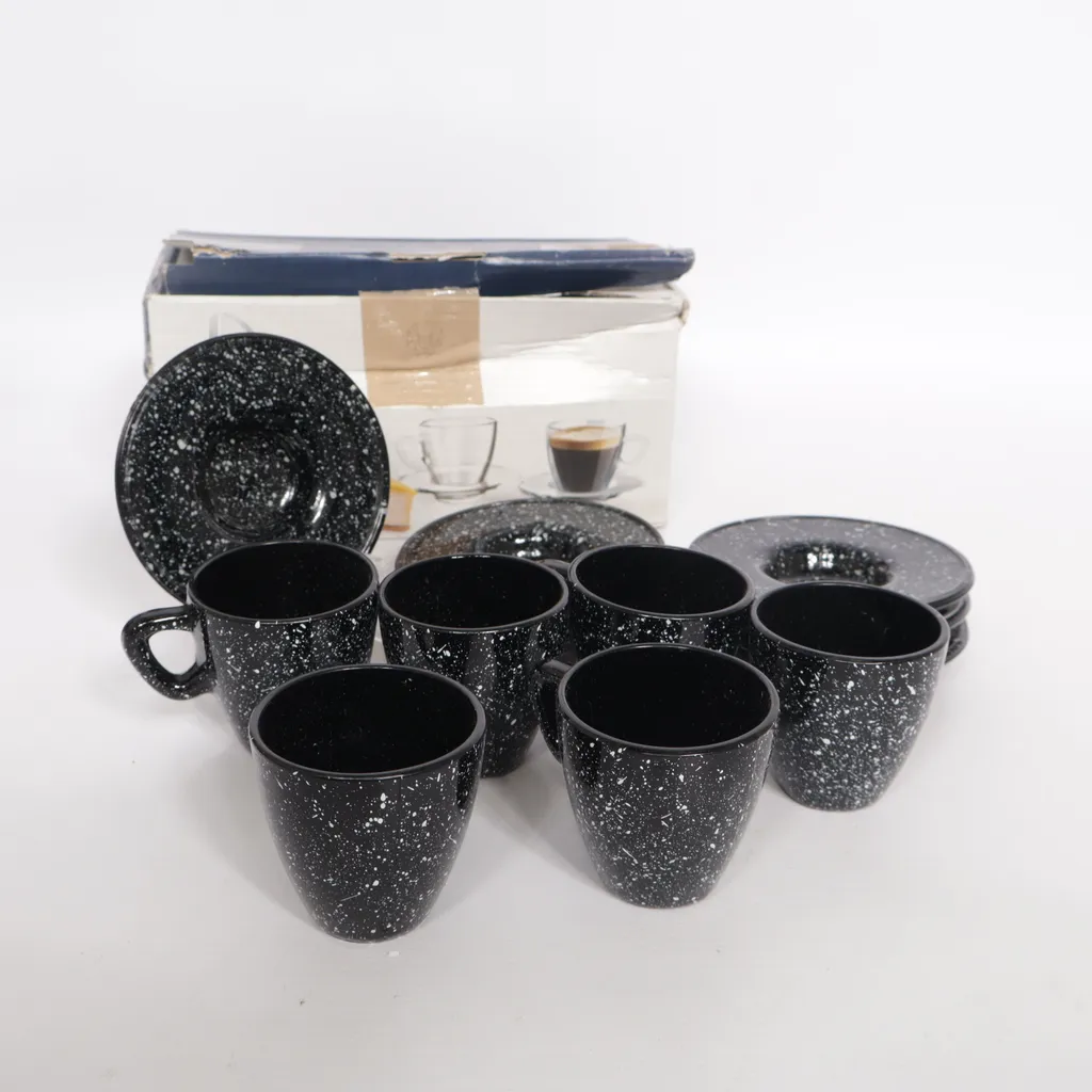 Grass City - Espressotasse - Schwarz