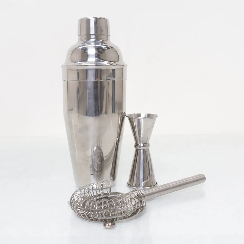 Table Top Stories - Cocktail-Shaker Set - Silber
