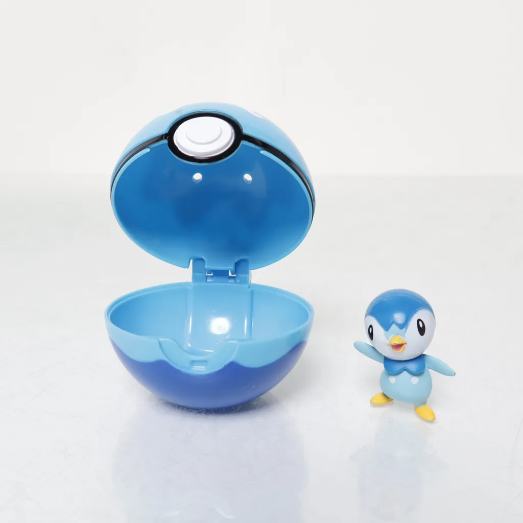 UKCA - Actionfigur - Weiß