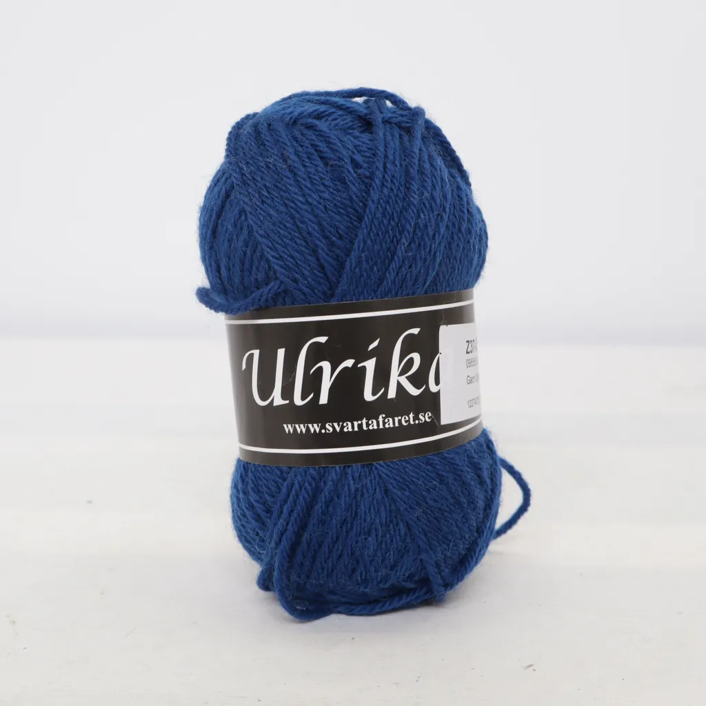 Ulrika - Garn - Blau