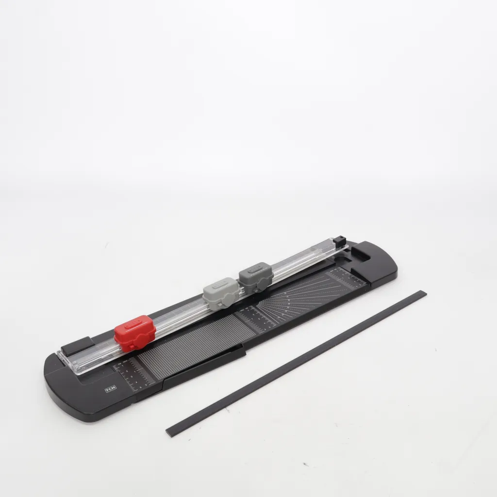 TCM - Papierschneider