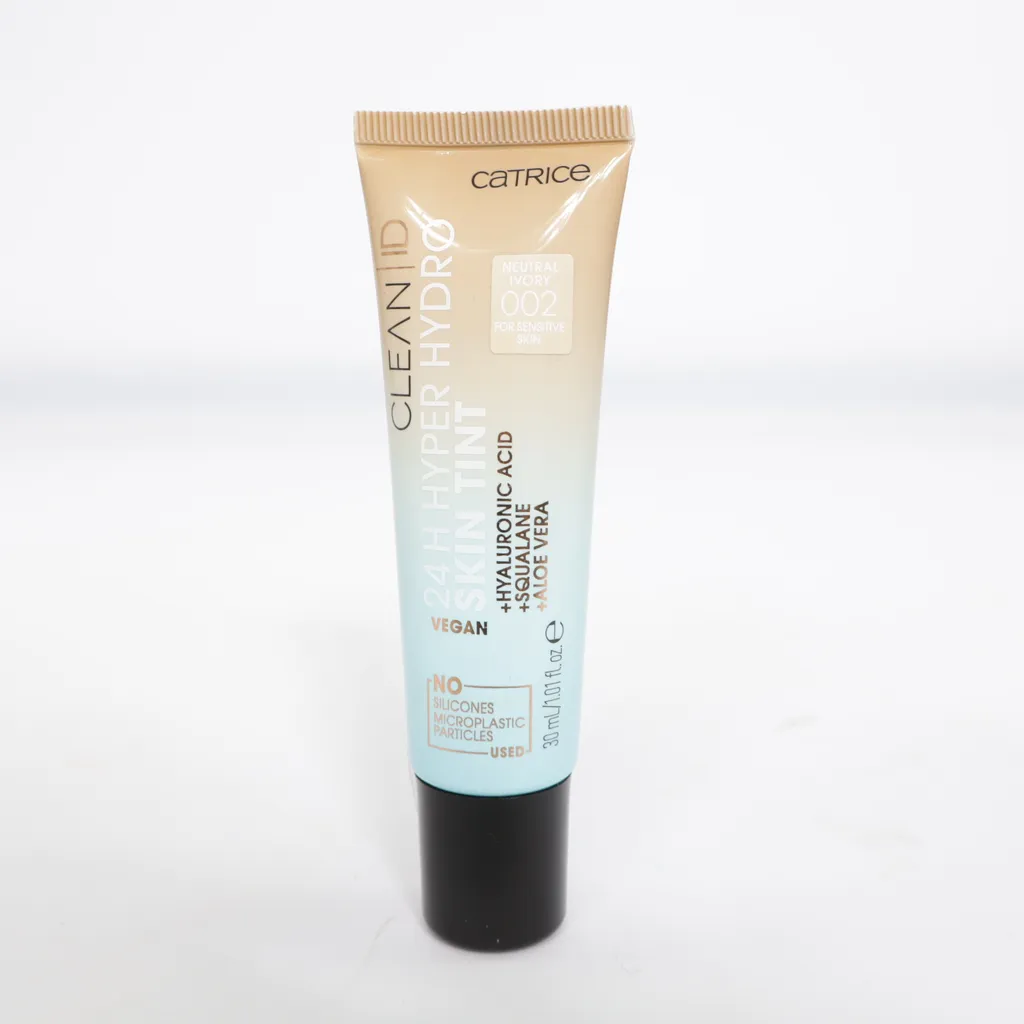Catrice - Foundation