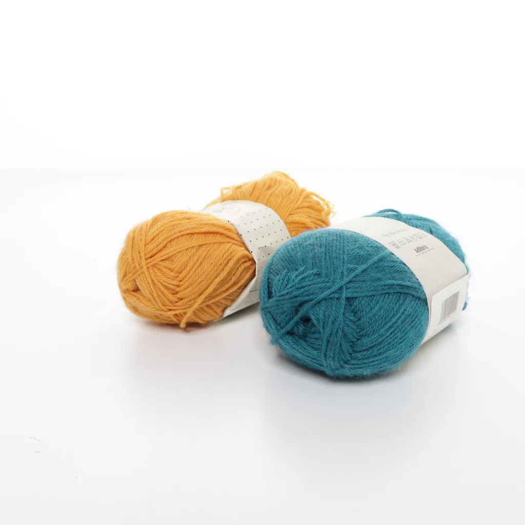 Create - Garn - Blau