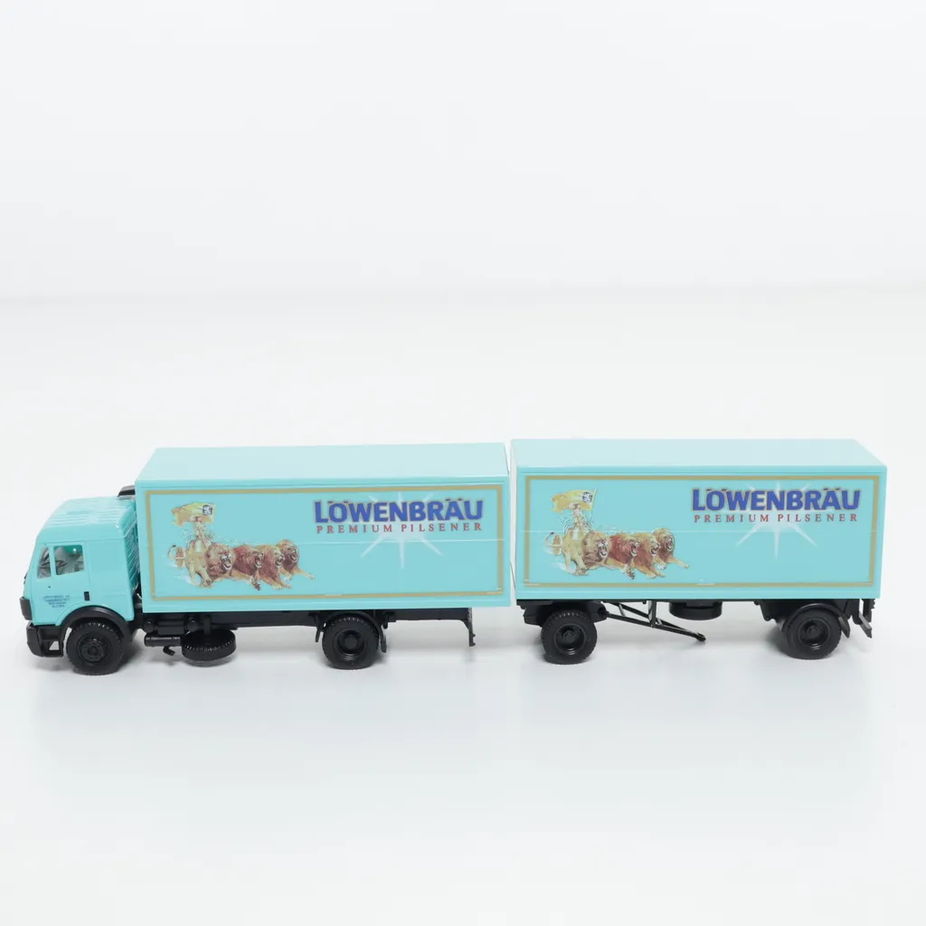 Herpa - Spielzeugauto - Blau