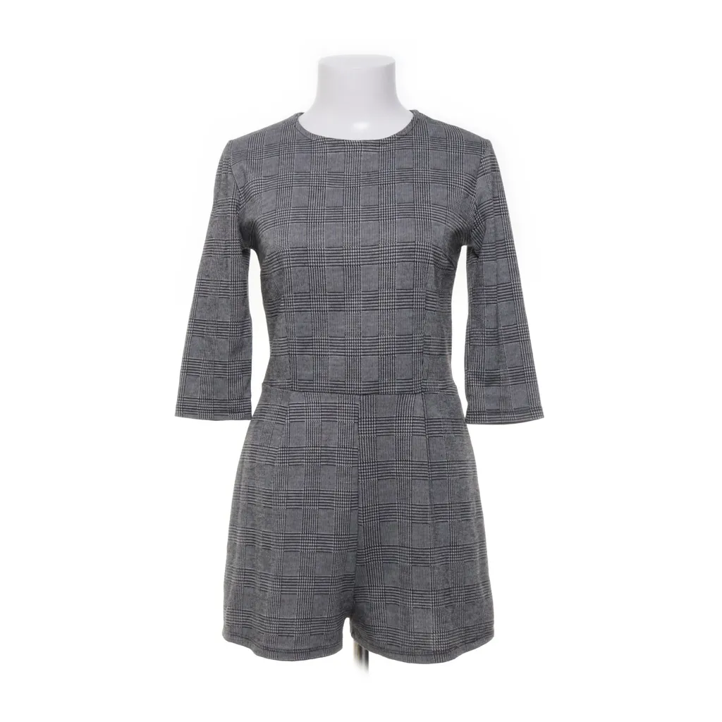 Bershka_BSKGIRL - Jumpsuit - Damen - Größe: M - Grau