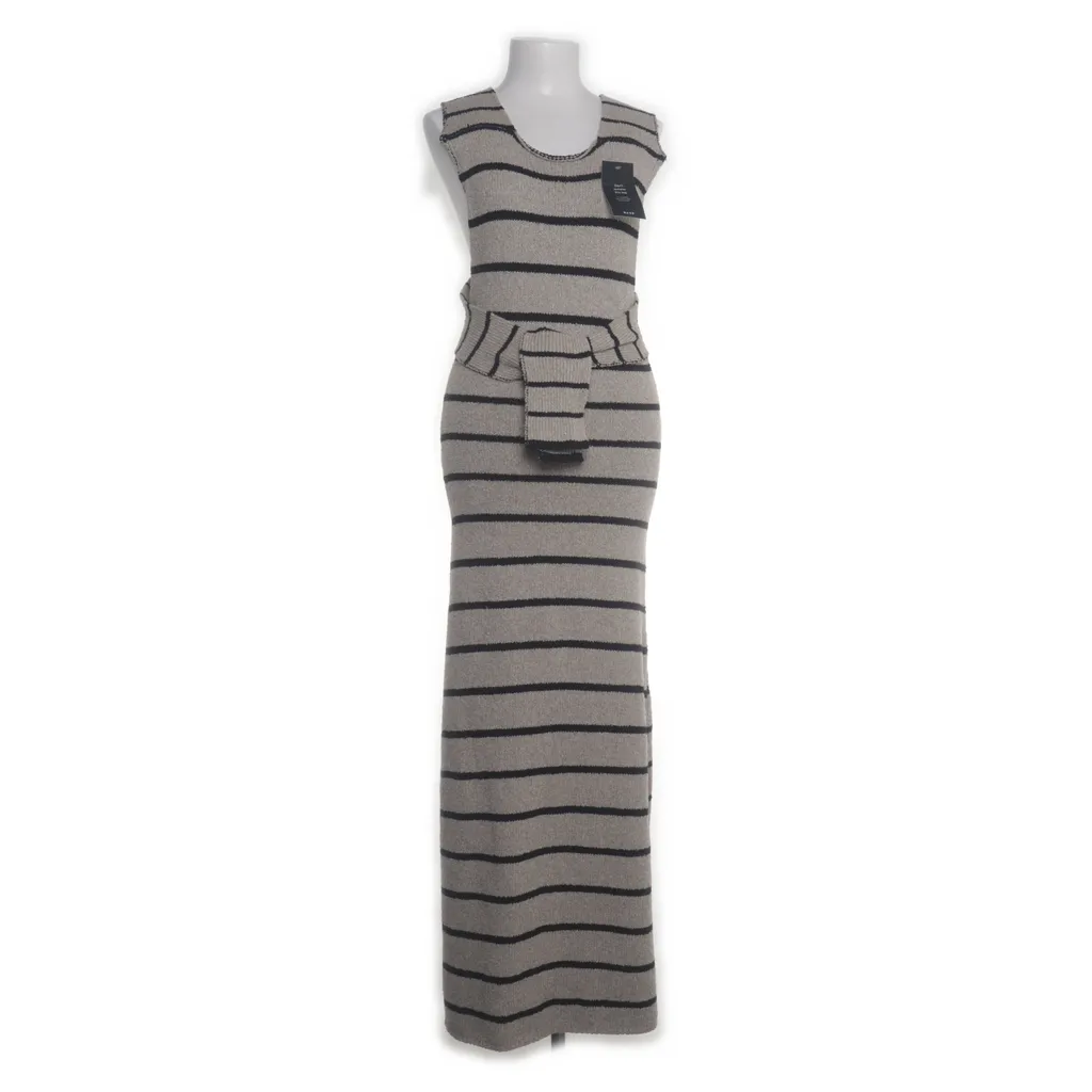 Josefine HJ x NA-KD - Neckholderkleid - Damen - Größe: S - Grau