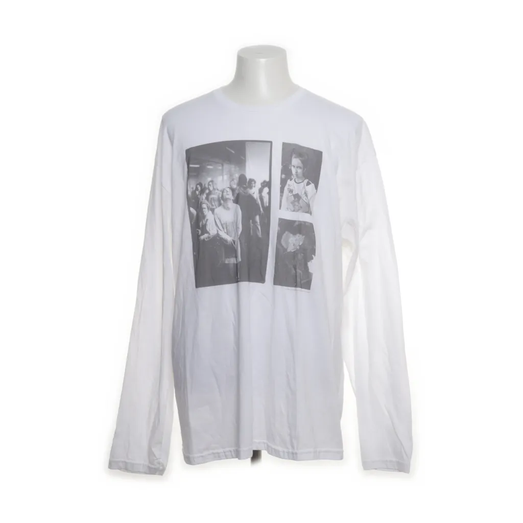 Urban Outfitters - Langarmshirt - Herren - Größe: M/L - Weiß