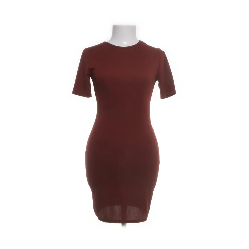 Boohoo - Kleid - Damen - Größe: 38 - Rot