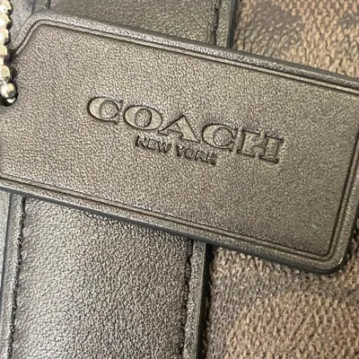 Axelremsväska (Bowery ) från Coach thumbnail 7