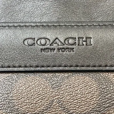 Axelremsväska (Bowery ) från Coach thumbnail 5
