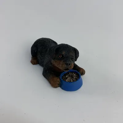 Figurin (Rottweiler, B23) från Sandicast