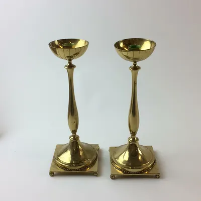 Ljusstake (Gunnar Ander för Ystad Metall.  Mycket eleganta LJUSSTAKAR I fint vintageskick!) från Ystad Metall Mässing