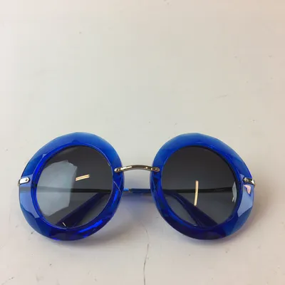 Solglasögon (Oversized Rounded Sunglasses) från Dolce & Gabbana